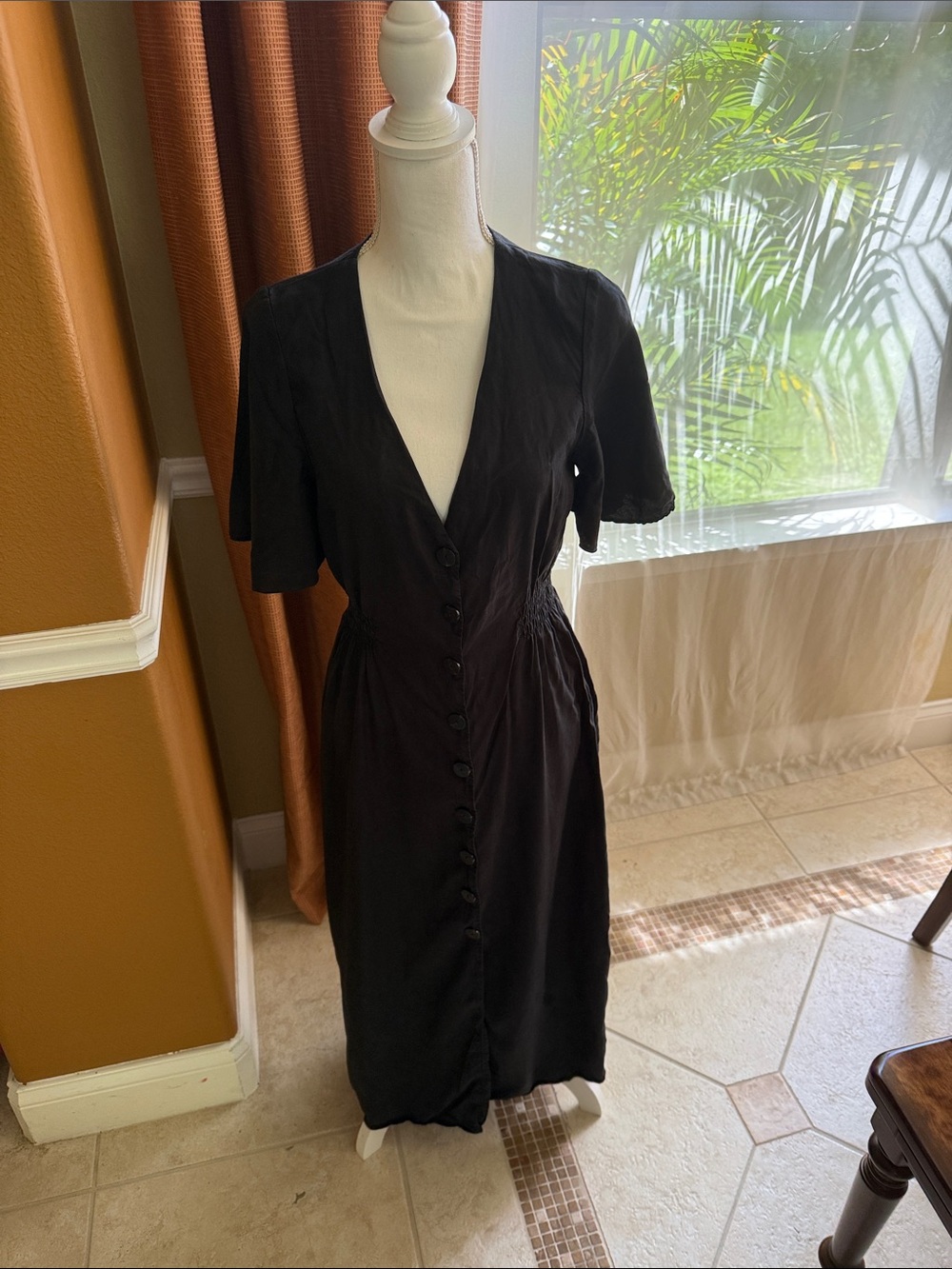 Zara Classic Black Button-Front Women's Dress